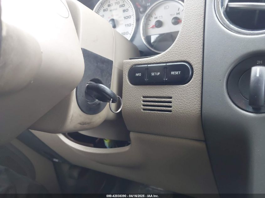 2007 Ford F-150 Fx4/Lariat/Xlt VIN: 1FTPW14537FA76876 Lot: 42038390