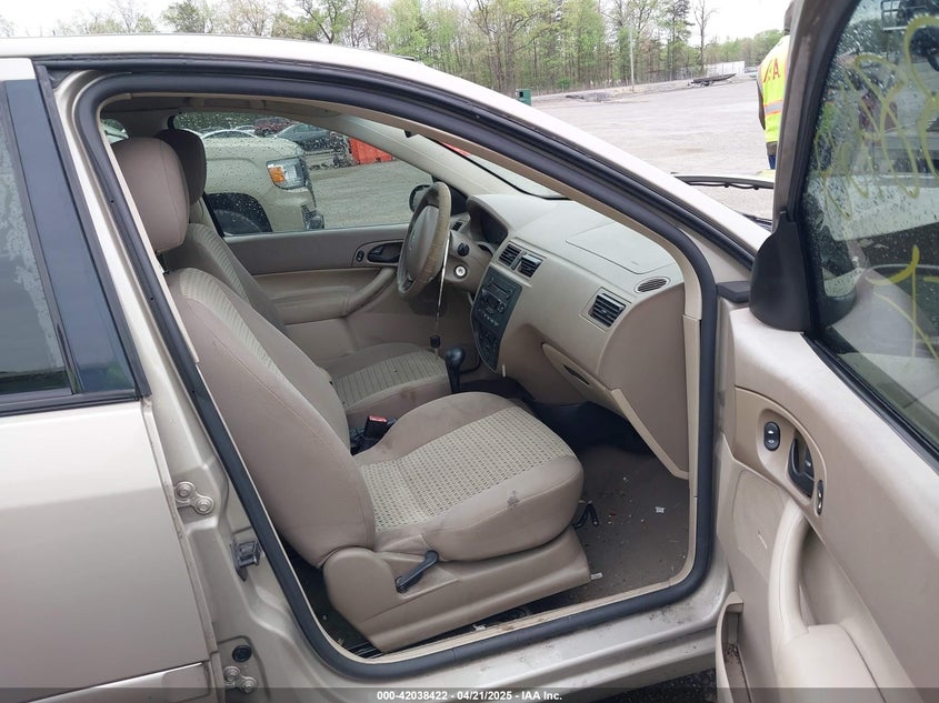 2006 FORD FOCUS VIN: 1FAFP34N16W150966