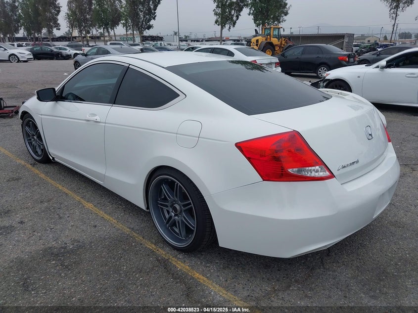 2012 HONDA ACCORD VIN: 1HGCS1B88CA005639