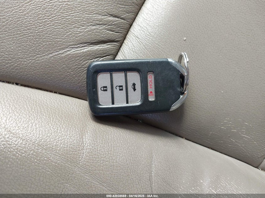 2014 HONDA CIVIC VIN: 19XFB2F98EE218322