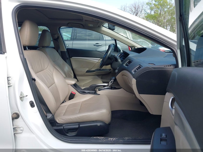 2014 HONDA CIVIC VIN: 19XFB2F98EE218322
