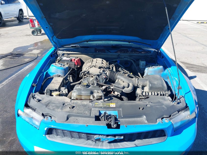 2012 Ford Mustang V6 VIN: 1ZVBP8AM6C5211356 Lot: 42038848