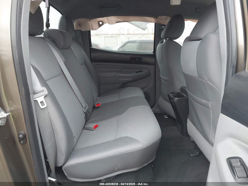 2015 TOYOTA TACOMA VIN: 3TMLU4EN8FM198605