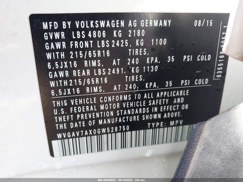 2016 VOLKSWAGEN TIGUAN S - WVGAV7AX0GW528750