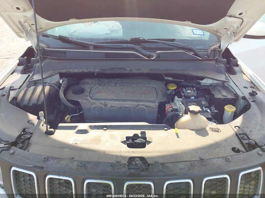 2019 Jeep Compass Latitude Fwd VIN: 3C4NJCBB9KT677508 Lot: 42039275