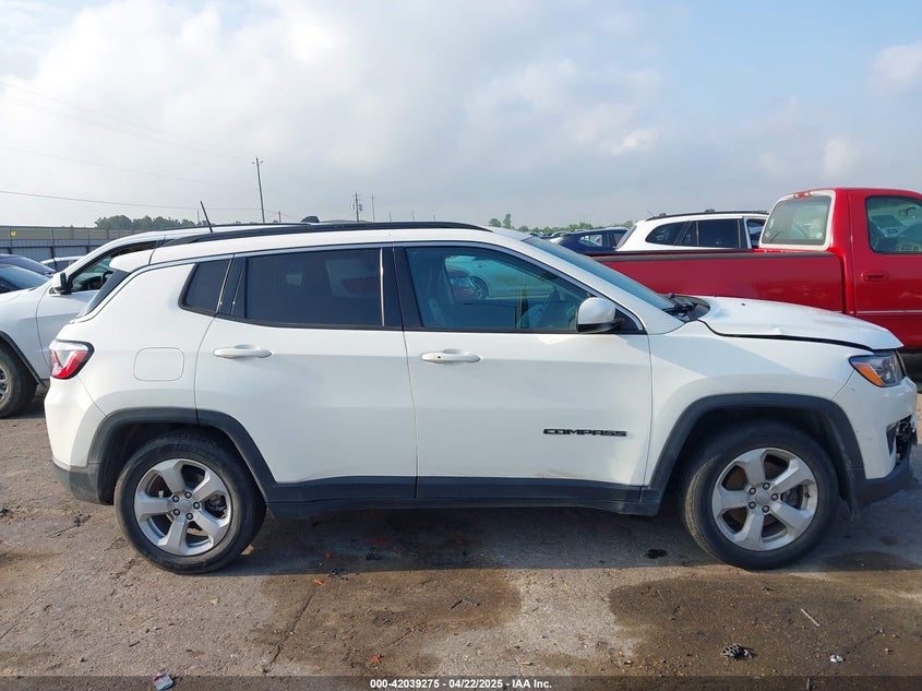 2019 Jeep Compass Latitude Fwd VIN: 3C4NJCBB9KT677508 Lot: 42039275