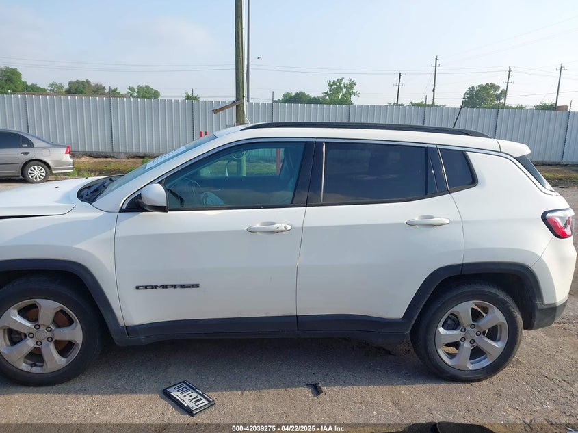 2019 Jeep Compass Latitude Fwd VIN: 3C4NJCBB9KT677508 Lot: 42039275