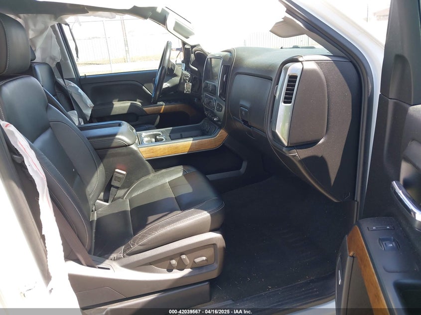 2015 CHEVROLET SILVERADO 2500HD VIN: 1GC1KWE84FF682323