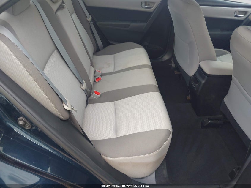 2018 TOYOTA COROLLA LE - 5YFBURHE7JP831374