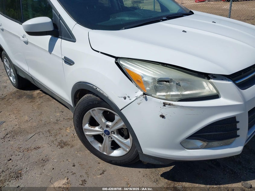 2015 FORD ESCAPE VIN: 1FMCU0GX6FUC82629