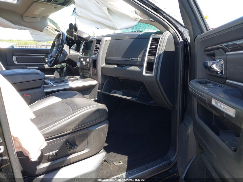 2015 RAM 1500 LARAMIE LIMITED - 1C6RR7PT5FS552426