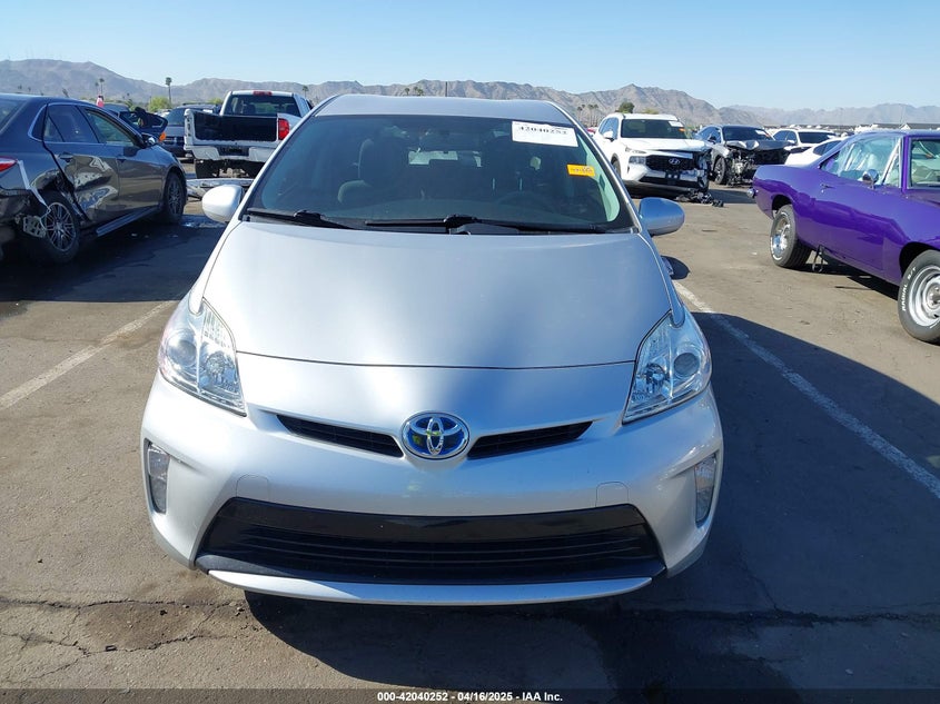 2013 TOYOTA PRIUS VIN: JTDKN3DU1D5650005