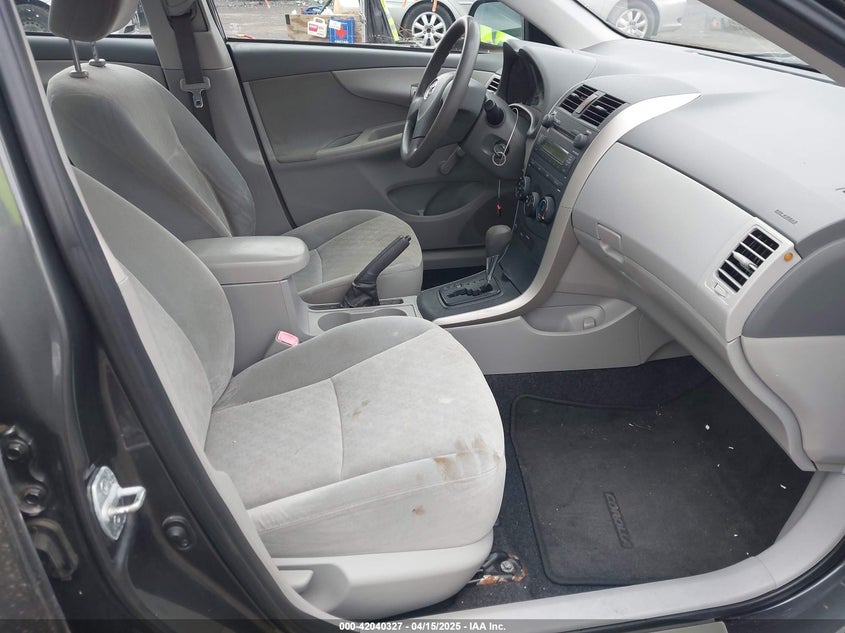 2009 TOYOTA COROLLA VIN: JTDBL40E799042712