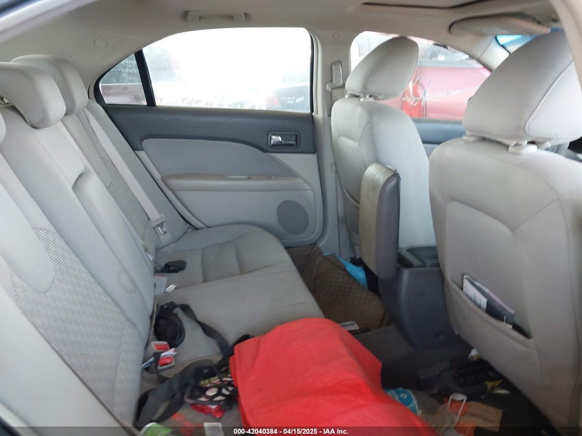 2010 FORD FUSION VIN: 3FAHP0HA0AR219074