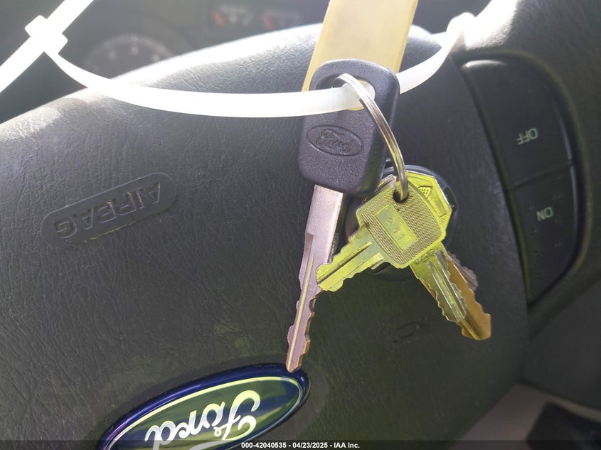 2017 Ford E-450 Cutaway VIN: 1FDXE4FS6HDC17746 Lot: 42040535