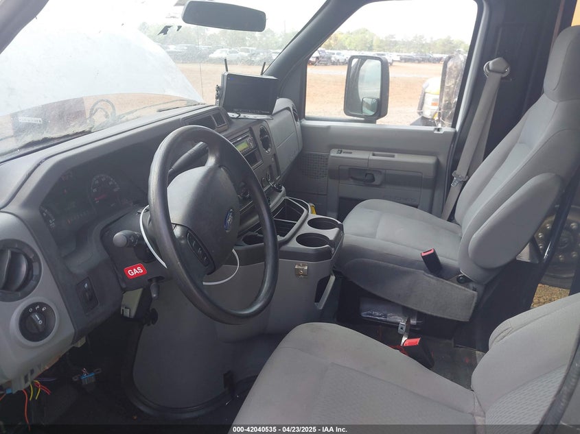 2017 Ford E-450 Cutaway VIN: 1FDXE4FS6HDC17746 Lot: 42040535