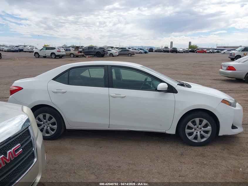 2018 TOYOTA COROLLA LE - 5YFBURHE5JP809342