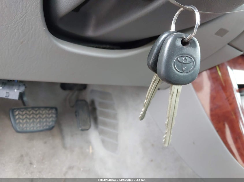 2006 TOYOTA CAMRY VIN: 4T1BE32K56U641667