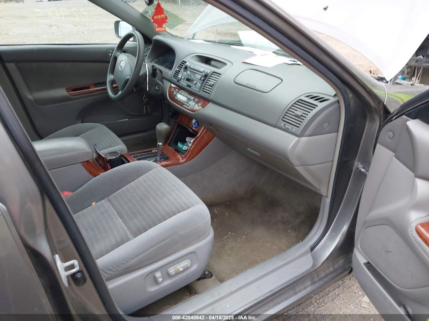 2006 TOYOTA CAMRY VIN: 4T1BE32K56U641667