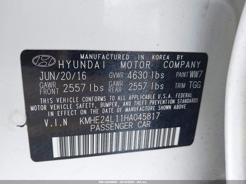 2017 HYUNDAI SONATA HYBRID VIN: KMHE24L11HA045817