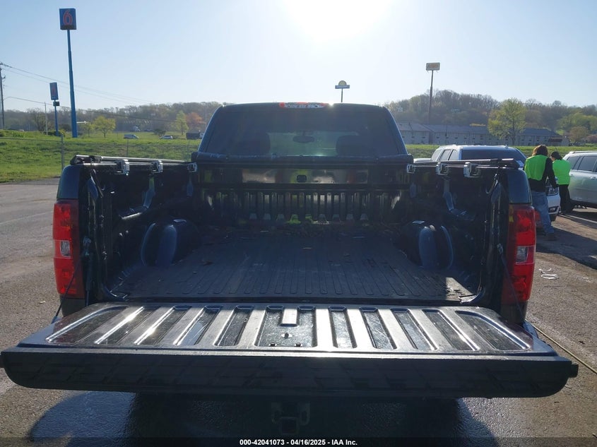 2013 CHEVROLET SILVERADO 1500 VIN: 1GCRKSE76DZ175972