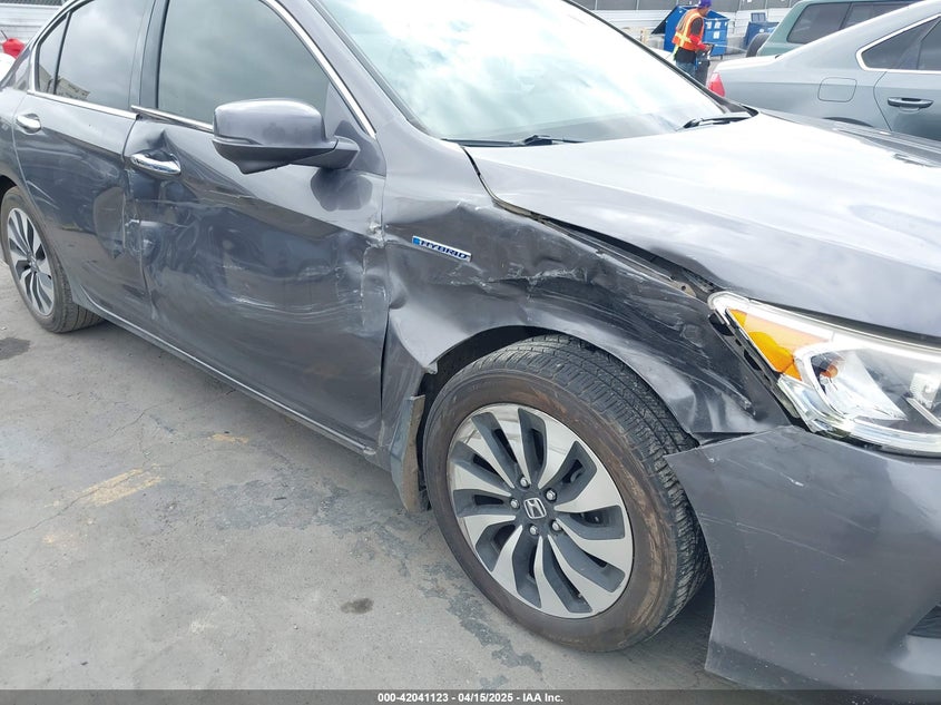 2017 HONDA ACCORD HYBRID VIN: JHMCR6F36HC011990