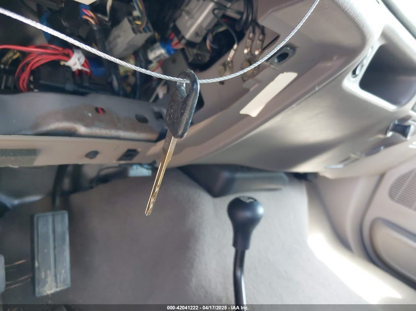 2003 Ford F-250 Lariat/Xl/Xlt VIN: 1FTNW21P03ED29932 Lot: 42041222