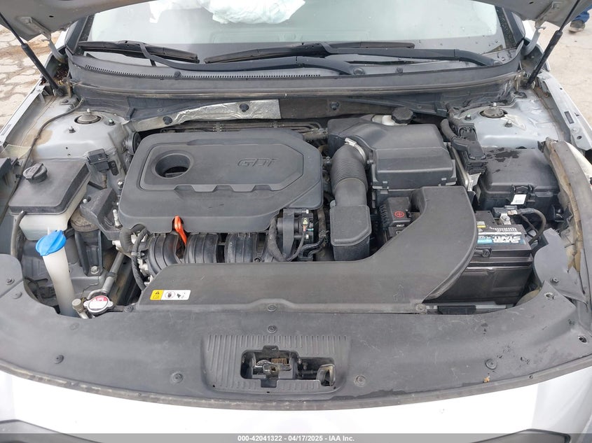 2015 HYUNDAI SONATA VIN: 5NPE34AF6FH109243