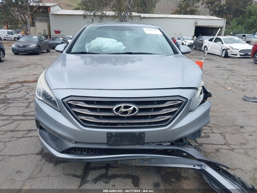 2015 HYUNDAI SONATA VIN: 5NPE34AF6FH109243