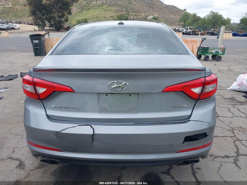 2015 HYUNDAI SONATA VIN: 5NPE34AF6FH109243