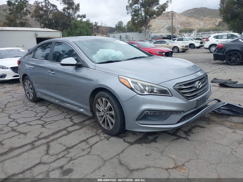 2015 HYUNDAI SONATA VIN: 5NPE34AF6FH109243