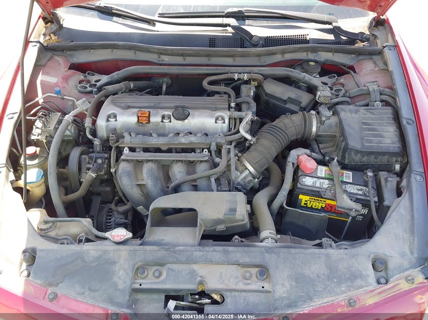 2010 HONDA ACCORD VIN: 1HGCS1B86AA012666