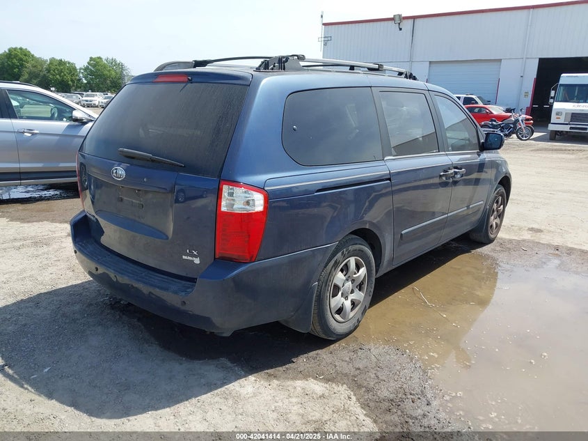 2008 KIA SEDONA VIN: KNDMB233X86193666