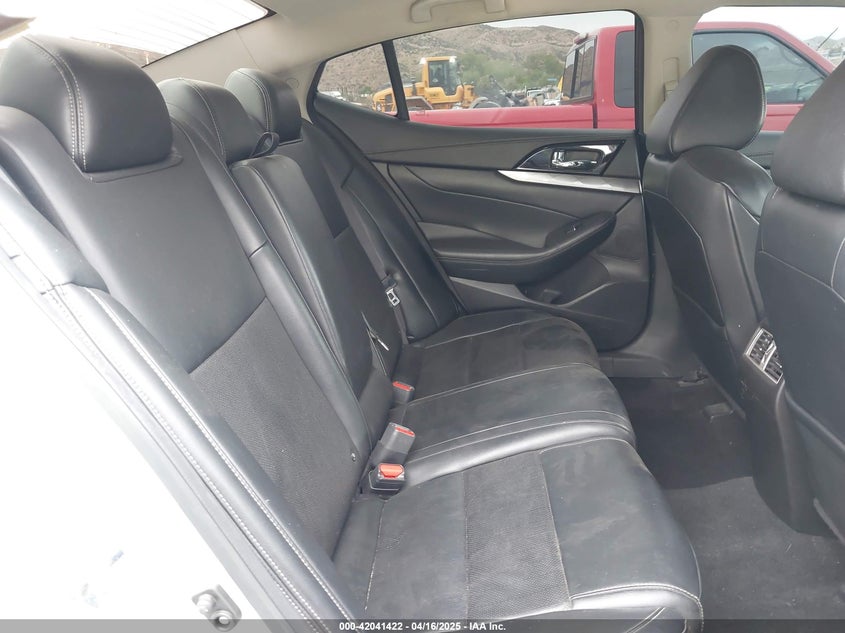 2020 NISSAN MAXIMA VIN: 1N4AA6CVXLC380646