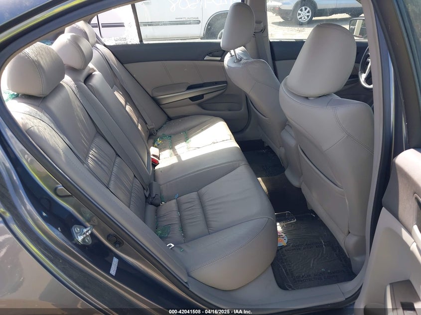 2009 HONDA ACCORD VIN: 1HGCP36869A025291