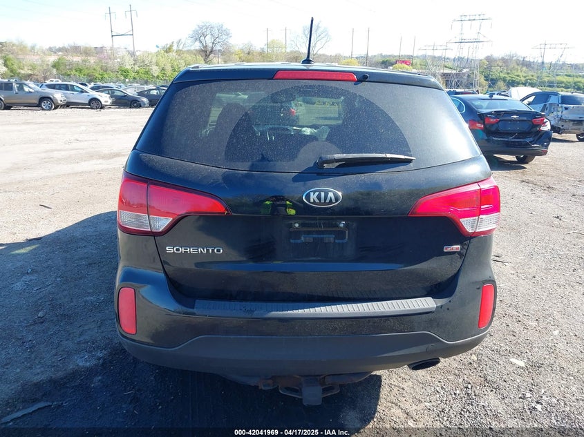 2015 Kia Sorento Lx VIN: 5XYKTCA63FG614211 Lot: 42041969