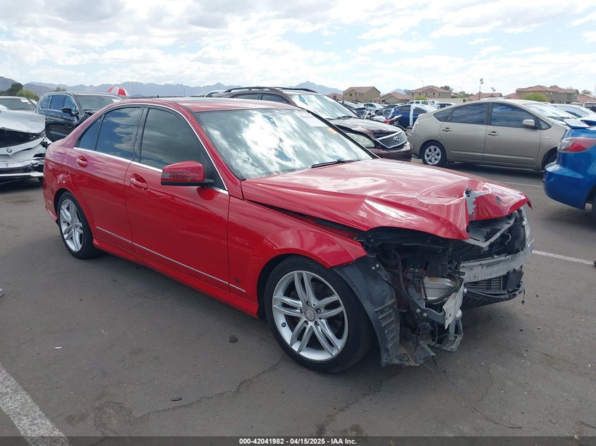 2013 MERCEDES-BENZ C 250 VIN: WDDGF4HB0DA807120
