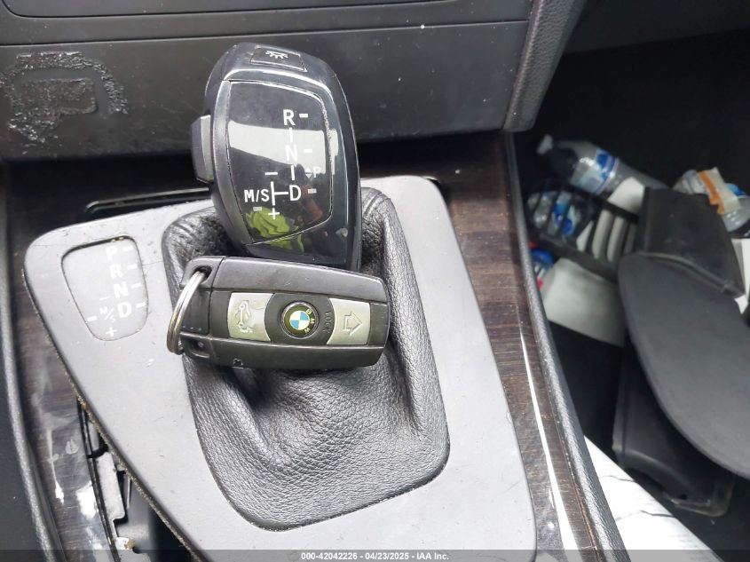 2011 BMW 328I VIN: WBAKE5C58BE429971 Lot: 42042226