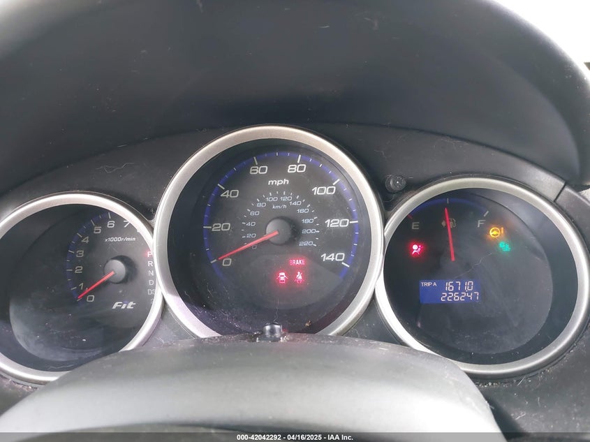 2008 HONDA FIT VIN: JHMGD38468S028959