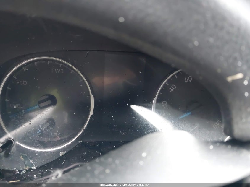 2019 TOYOTA RAV4 HYBRID XLE - 2T3RWRFV3KW012400