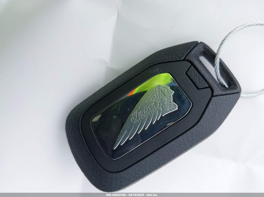 2024 INDIAN MOTORCYCLE CO. SPORT CHIEF - 56KDSDBH8R3013297