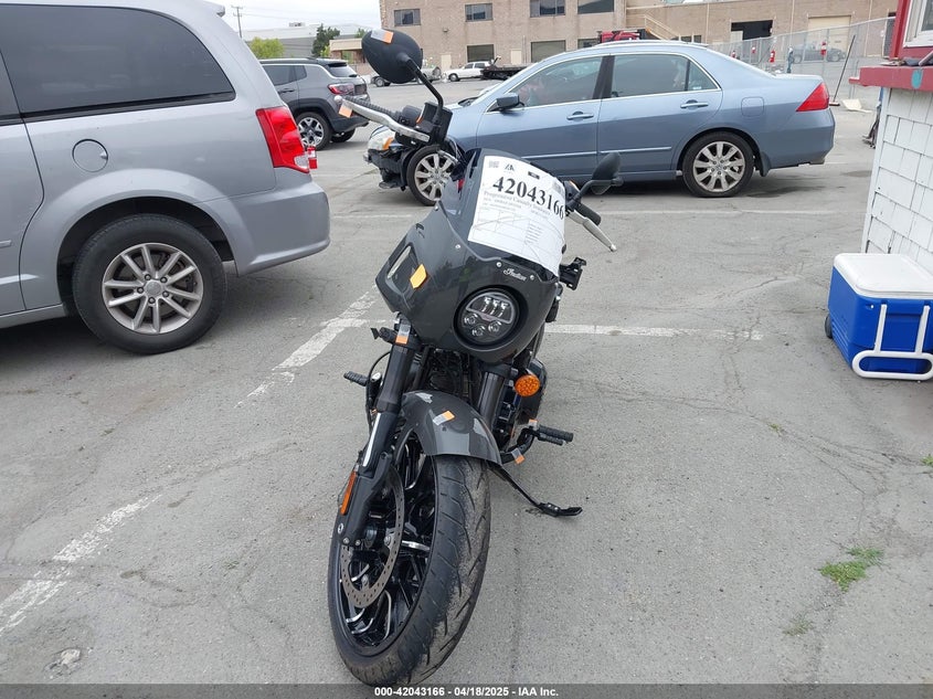 2024 INDIAN MOTORCYCLE CO. SPORT CHIEF - 56KDSDBH8R3013297