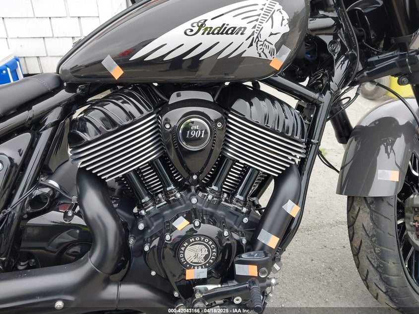 2024 INDIAN MOTORCYCLE CO. SPORT CHIEF - 56KDSDBH8R3013297