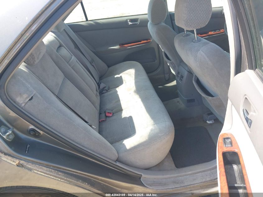 2004 Toyota Camry Xle VIN: 4T1BE32K14U888780 Lot: 42043189