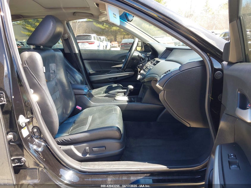 2009 HONDA ACCORD VIN: 1HGCP36879A006765