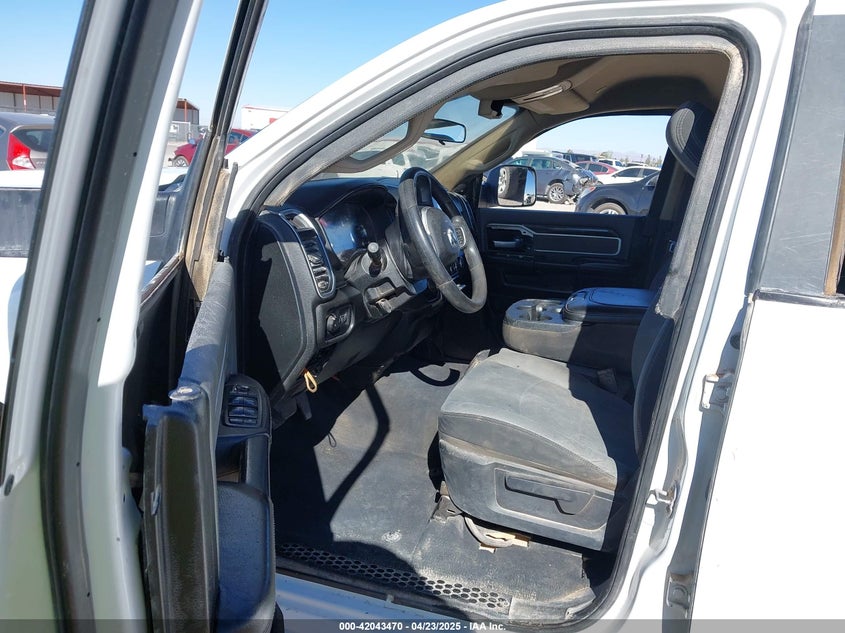 2019 RAM 2500 BIG HORN  4X4 6'4 BOX - 3C6UR5DJ6KG544421