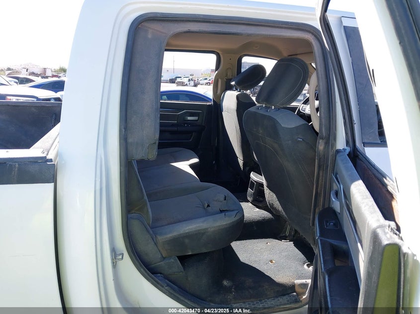 2019 RAM 2500 BIG HORN  4X4 6'4 BOX - 3C6UR5DJ6KG544421