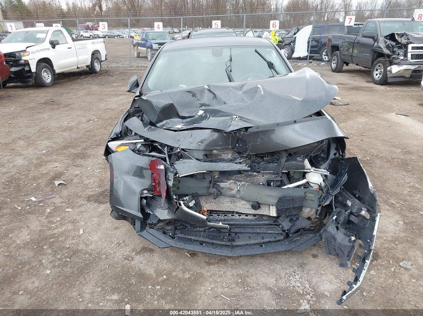 2018 CHEVROLET MALIBU LT - 1G1ZD5ST5JF190207