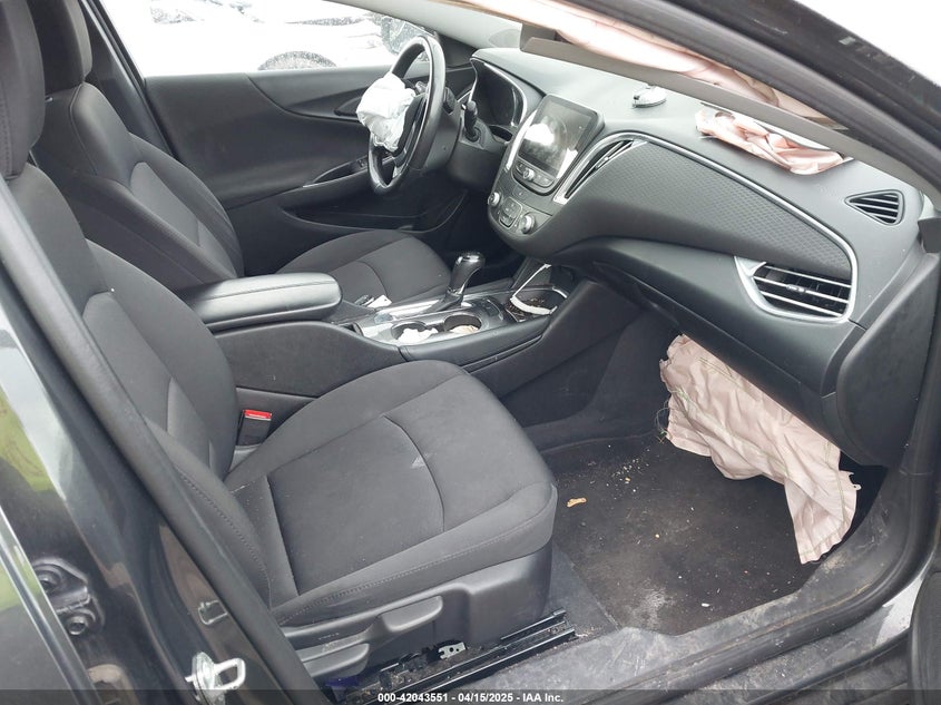 2018 CHEVROLET MALIBU LT - 1G1ZD5ST5JF190207