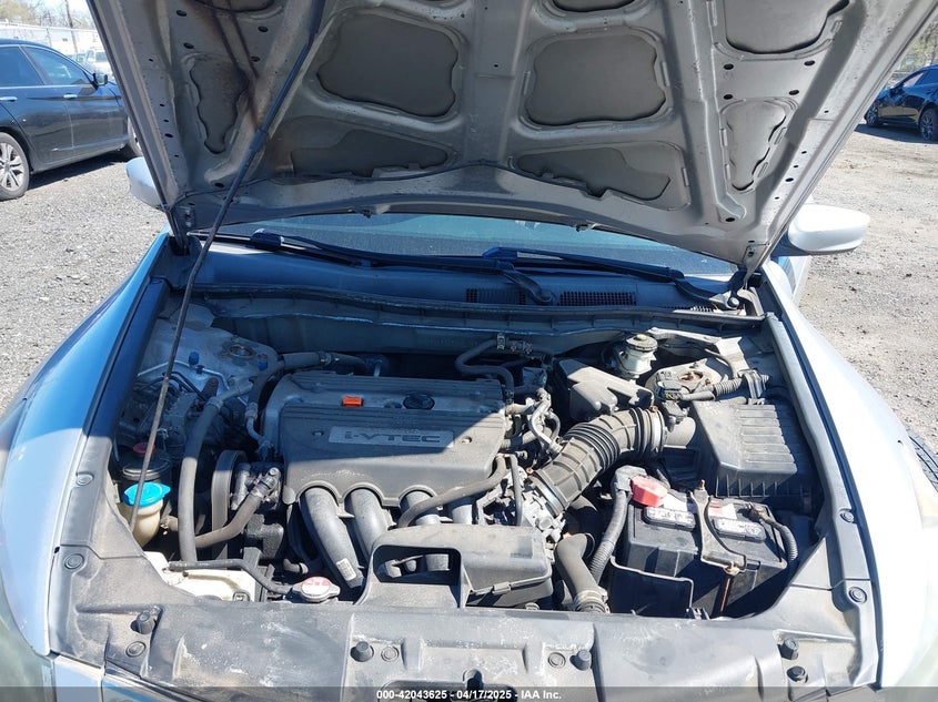 2009 HONDA ACCORD VIN: 1HGCP26399A011061
